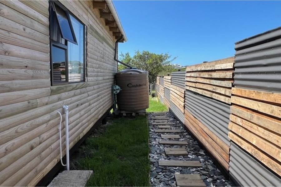 3 Bedroom Property for Sale in Paradise Beach Eastern Cape